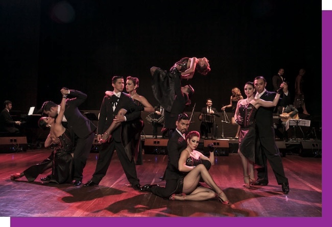Die Tangotänzer des Ensemble "A Puro Tango" in einer Tango-Pose